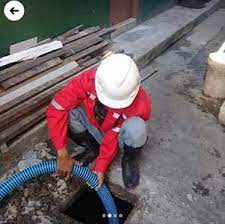 Pekerjaan sedot WC rumah di Malang